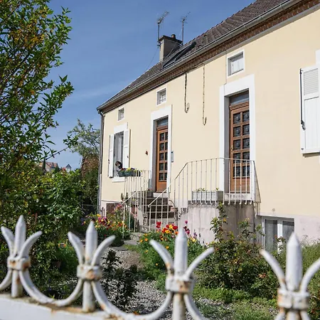 La Belle Rive Du Voyageur Apartment Bellerive-sur-Allier Exterior photo